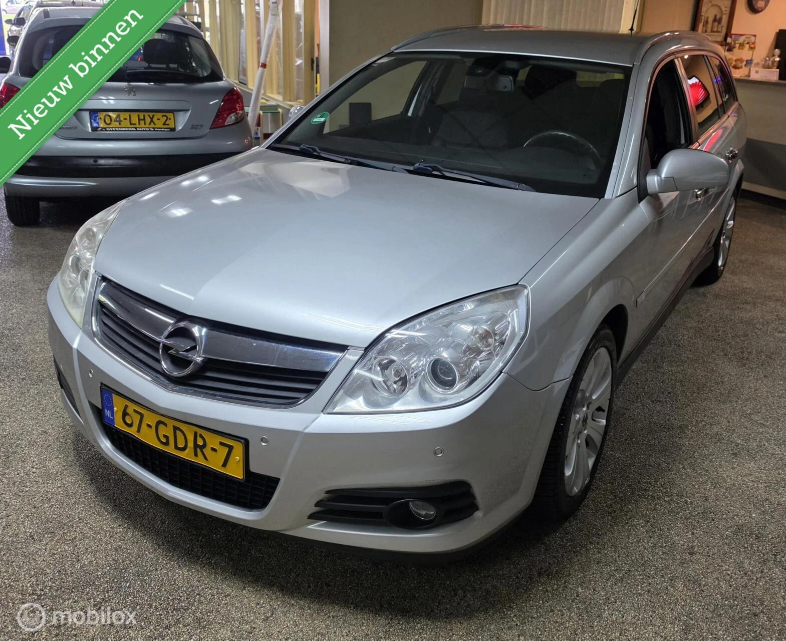 Opel Vectra 2008 - Wagon 1.8-16V Executive afbeelding 1