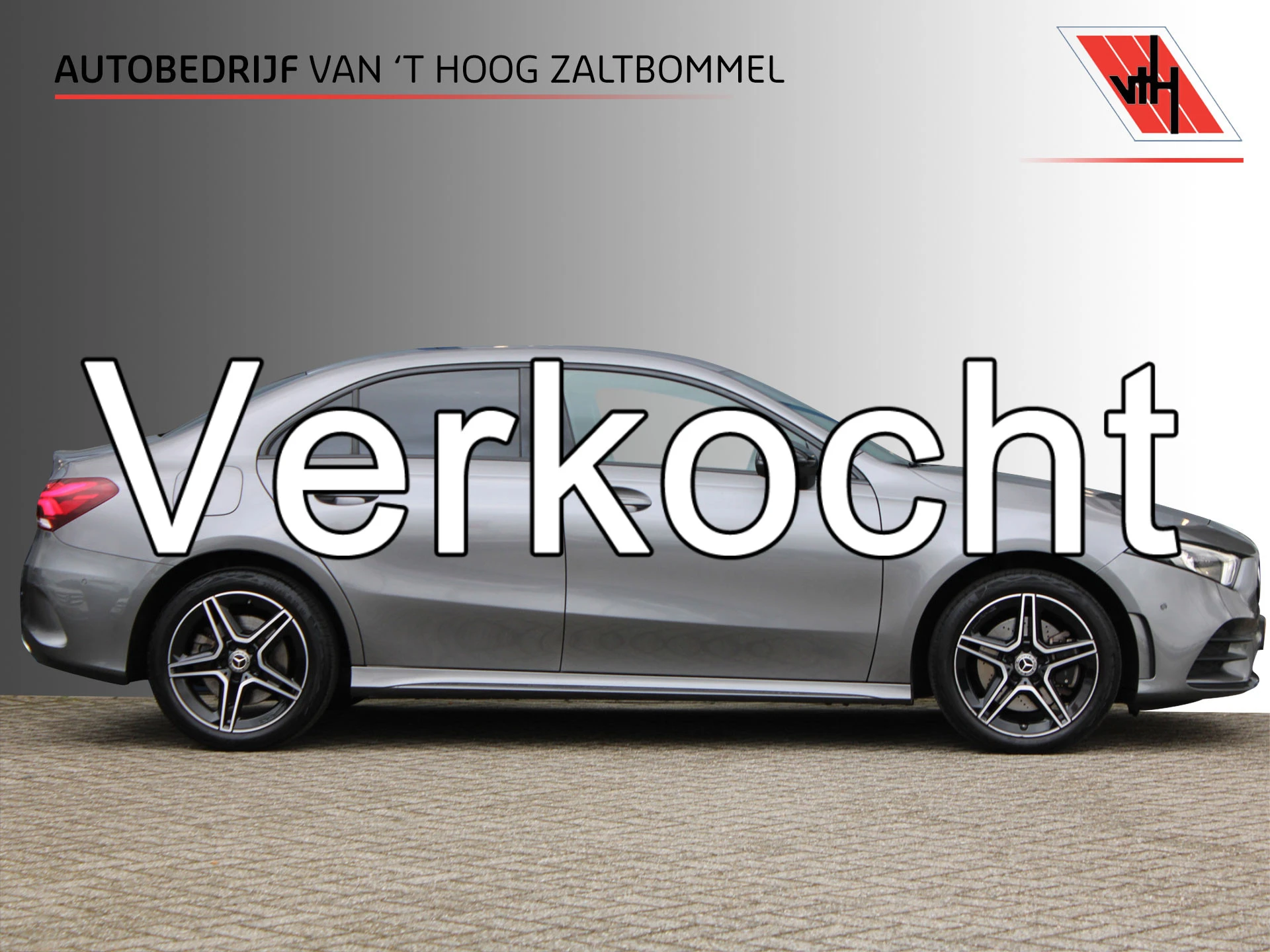Mercedes-Benz A-Klasse 2020 - 250e AUT8 AMG Limited NIGHT PAKKET SFEER DISTRONIC CARPLAY afbeelding 1