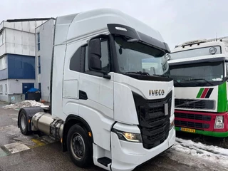 Iveco S-WAY 460 2021 - 4X2 EURO 6D LNG RETARDER te koop