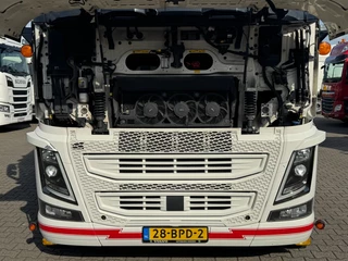 Volvo FH 2020 - 500 Globetrotter XL Special / Full Air / Euro 6D obrazek 31