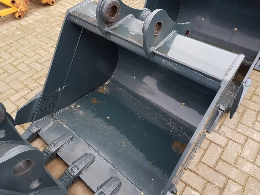 Hyundai - Excavator Digging Bucket 140, 61K4-30701 afbeelding 1
