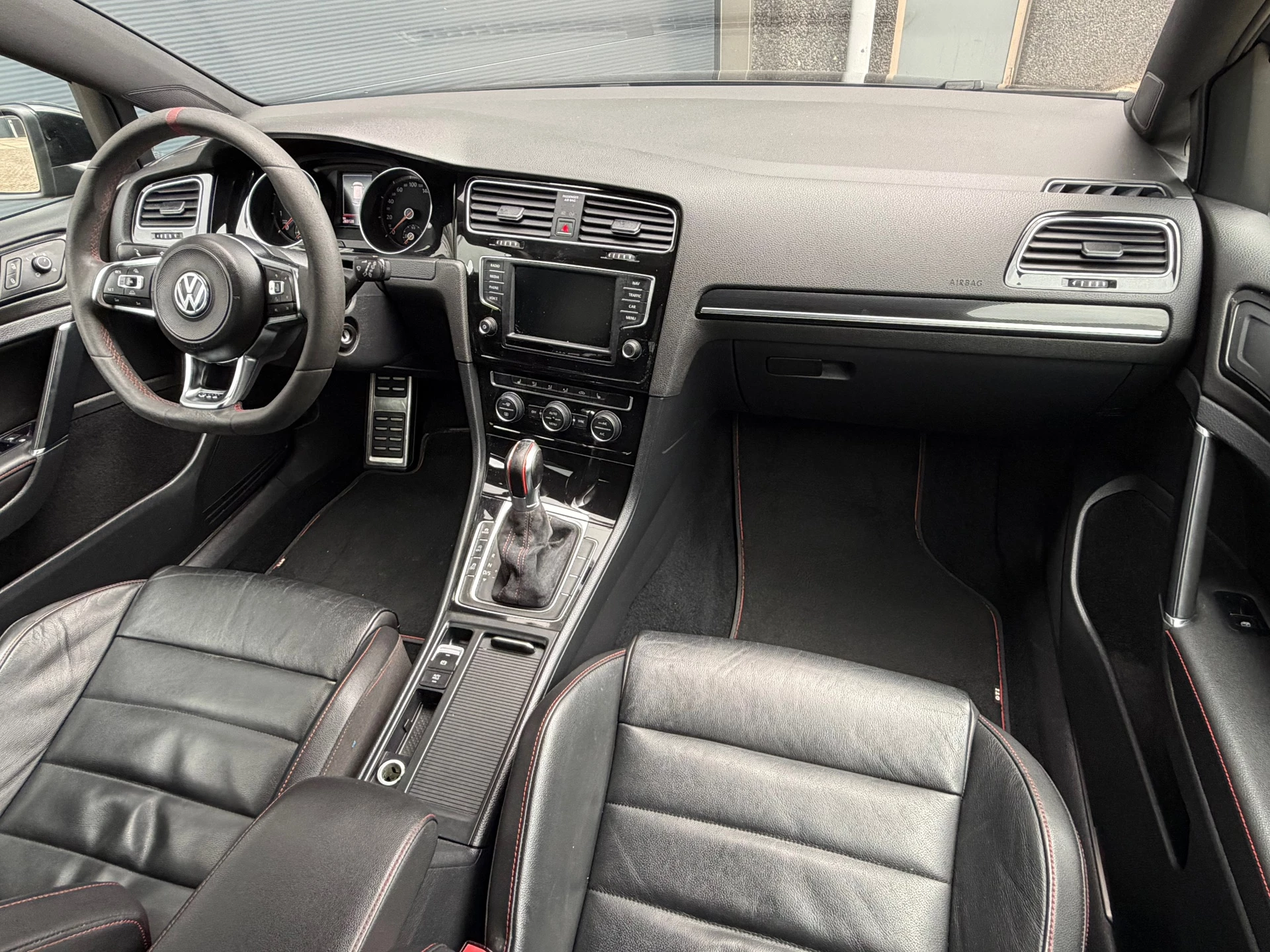 Volkswagen Golf 2017 - 2.0 TSI GTI Clubsport bj.2017 Navi|DSG|Leder|LED. image 7