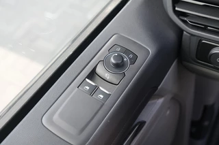 Ford E-Transit Custom 2026 - 340 L2H1 Sport 71 kWh 218pk - 2x Schuif - Stoel/Stuurverwarming - Cruise - Keyless - Rijklaar изображение 18