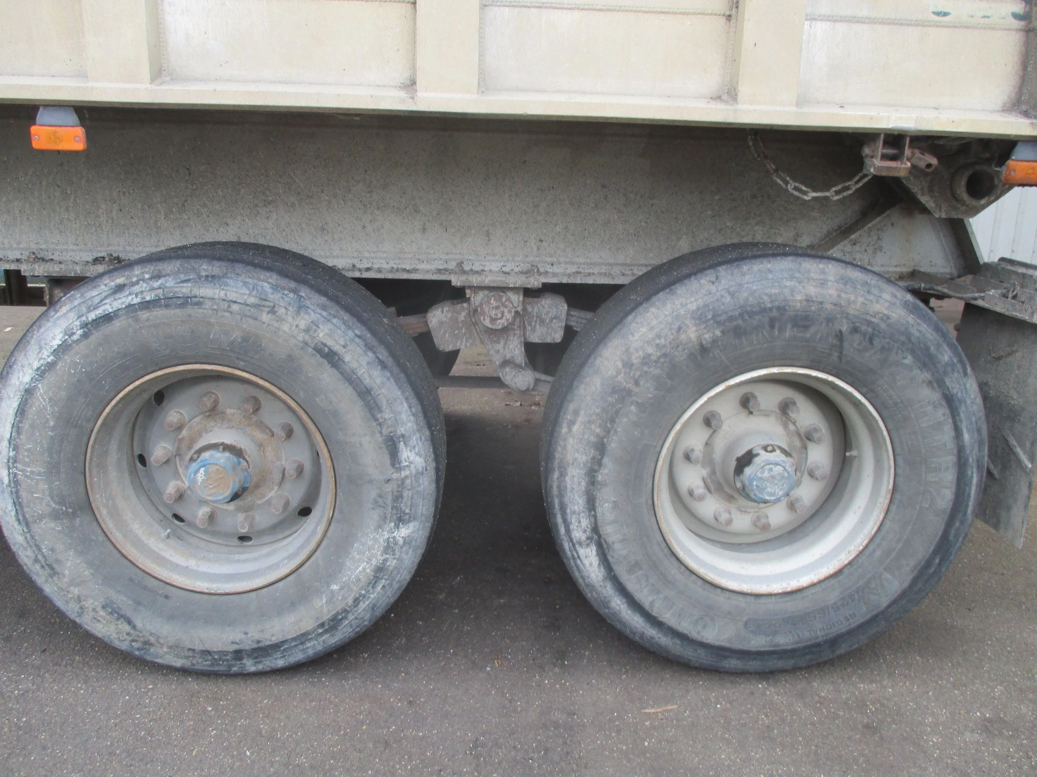Stas 2000 - 2 Axle , tipper trailer , spring suspension, Drum brakes obrázek 9