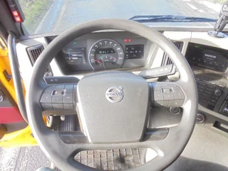 Volvo FM 460 2015 - 8X4 R afbeelding 8