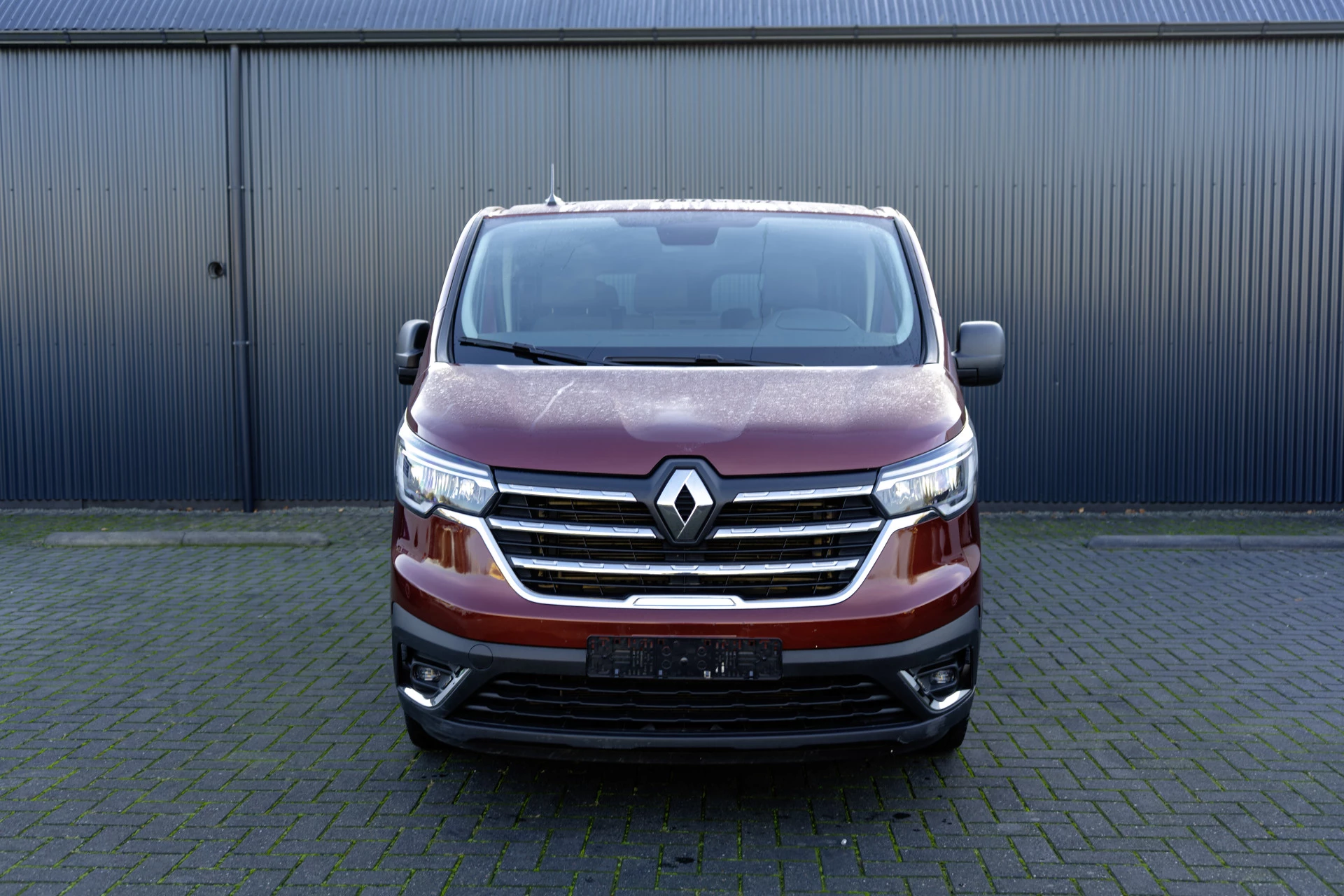 Renault Trafic 2024 - Renault Trafic Blue dCi 150PK | L2H1 | 9-Zits | IN BTW/BPM | LED | Camera | Navi | Zijschuifdeur R+L | Cruise | Airco | PDC | Euro 6 Bild 2