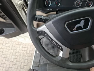 MAN TGX 2020 - TGX.18.470 4X4 H / ADR / HYDRAULICS / !!ONLY:538833KM!! / ACC / LWDS / NAVI / DAB+ / FRIDGE / AUTOMATIC / EURO-6 / 2020 obrazek 16