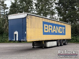 Fliegl SDS Curtainsider - Steer/Lift Axle | SAF | Forklift Mount | Boxes | S 2014 - N/A image 1