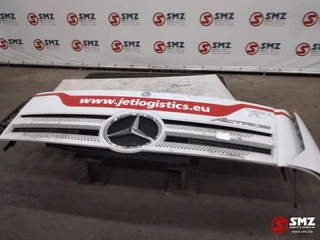 Mercedes-Benz N/A 2014 - Occ motorkap + windgeleider links Mercedes immagine 1