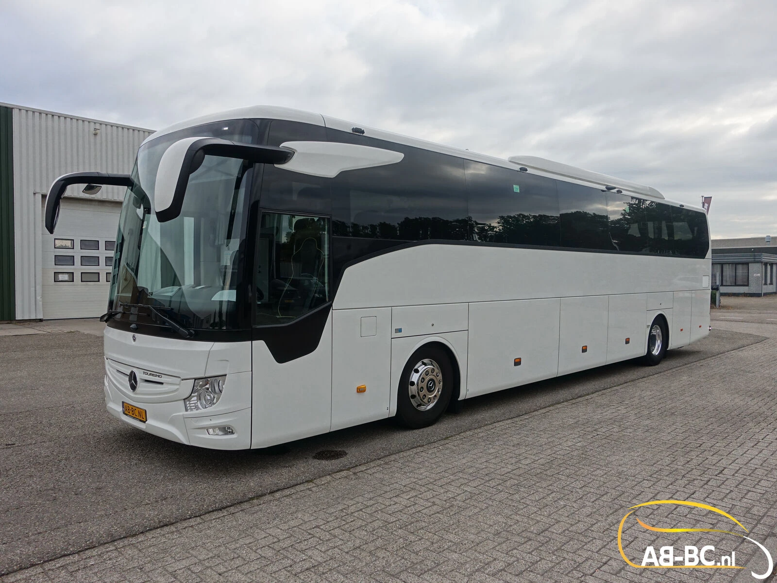 Mercedes-Benz Tourismo RHD 2023 afbeelding 11