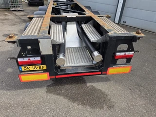Van Hool 3-ASSIGE OPLEGGER 2017 - A3C002  20/30 FT ADR trailer. image 8