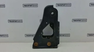 Mercedes-Benz - Body & Chassis Parts Console Li. MB imagen 1 miniatura