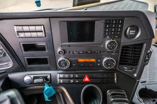 Mercedes-Benz Actros 2017 - 1846 LS image 12