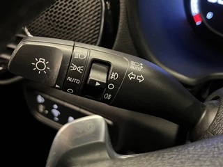 Kia e-Soul 2023 - ExecutiveLine 64kWh 204PK Automaat | Leder | Navigatie | Head-Up display | Schuifdak | Trekhaak | Harman Kardon Audio изображение 64