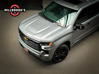 Chevrolet Silverado 2024 - Black Edition 6.2 V8 420 PK, zdjecie 3
