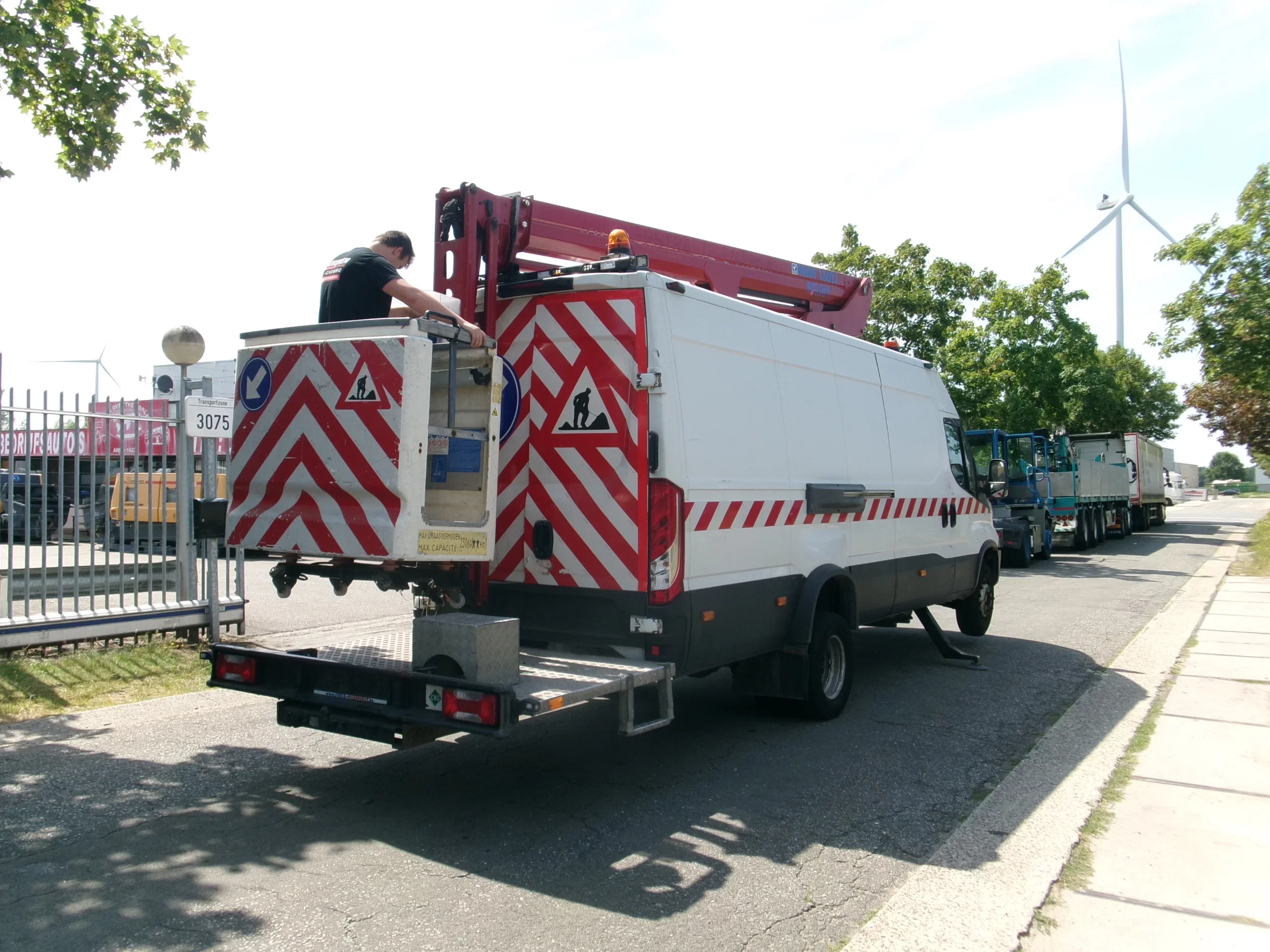 Iveco Daily 2016 - 70 C17 + RAM APK 03-2027 afbeelding 5