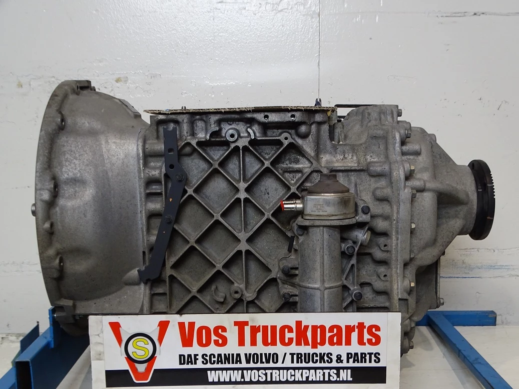 Volvo 2022 - AT-2612-F immagine 1