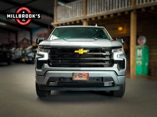 Chevrolet Silverado 2024 - Black Edition 6.2 V8 420 PK, zdjecie 9