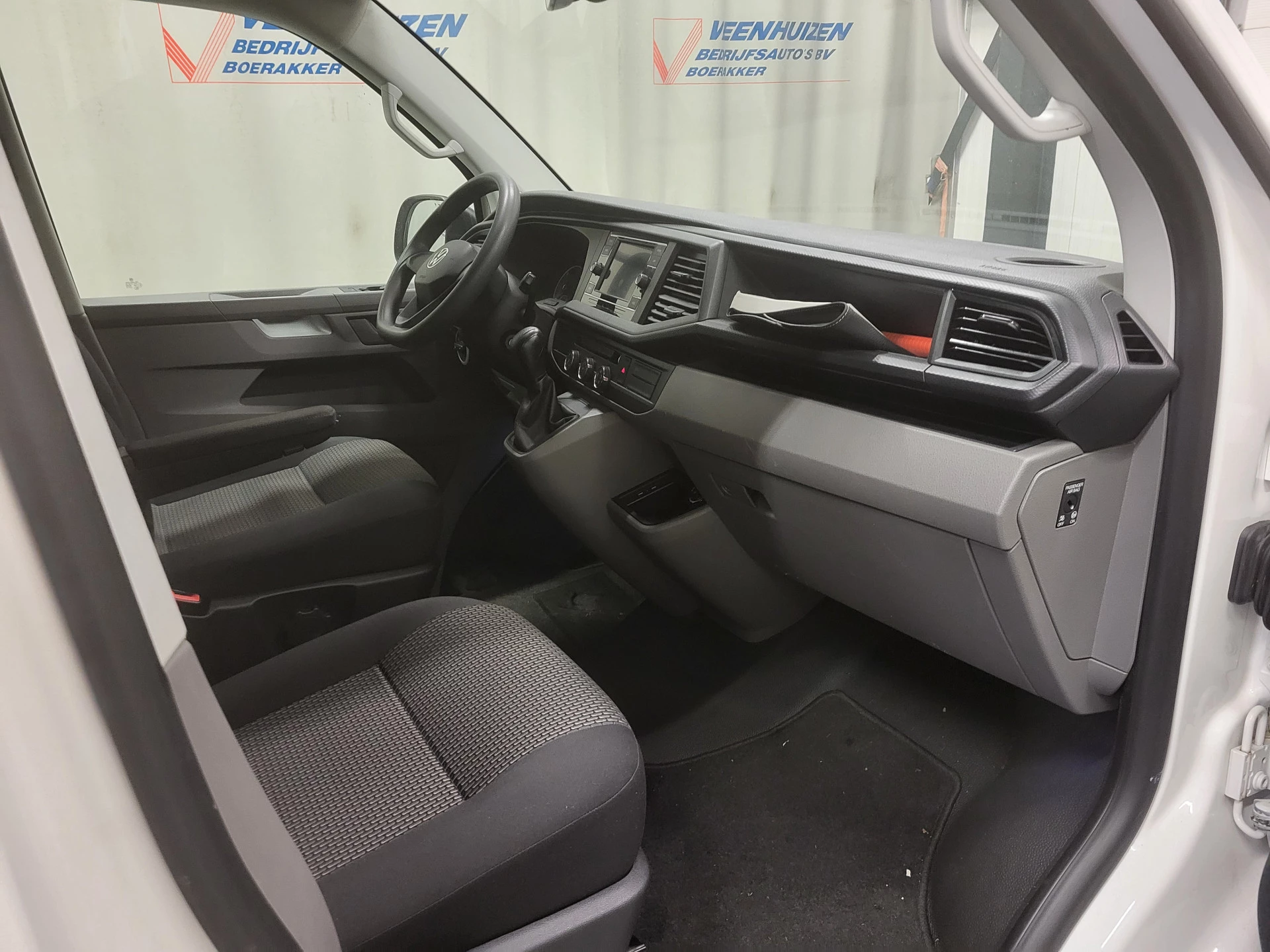 Volkswagen Transporter 2022 - 2.0TDI 150pk L2/H1 Automaat Euro 6! Bild 7