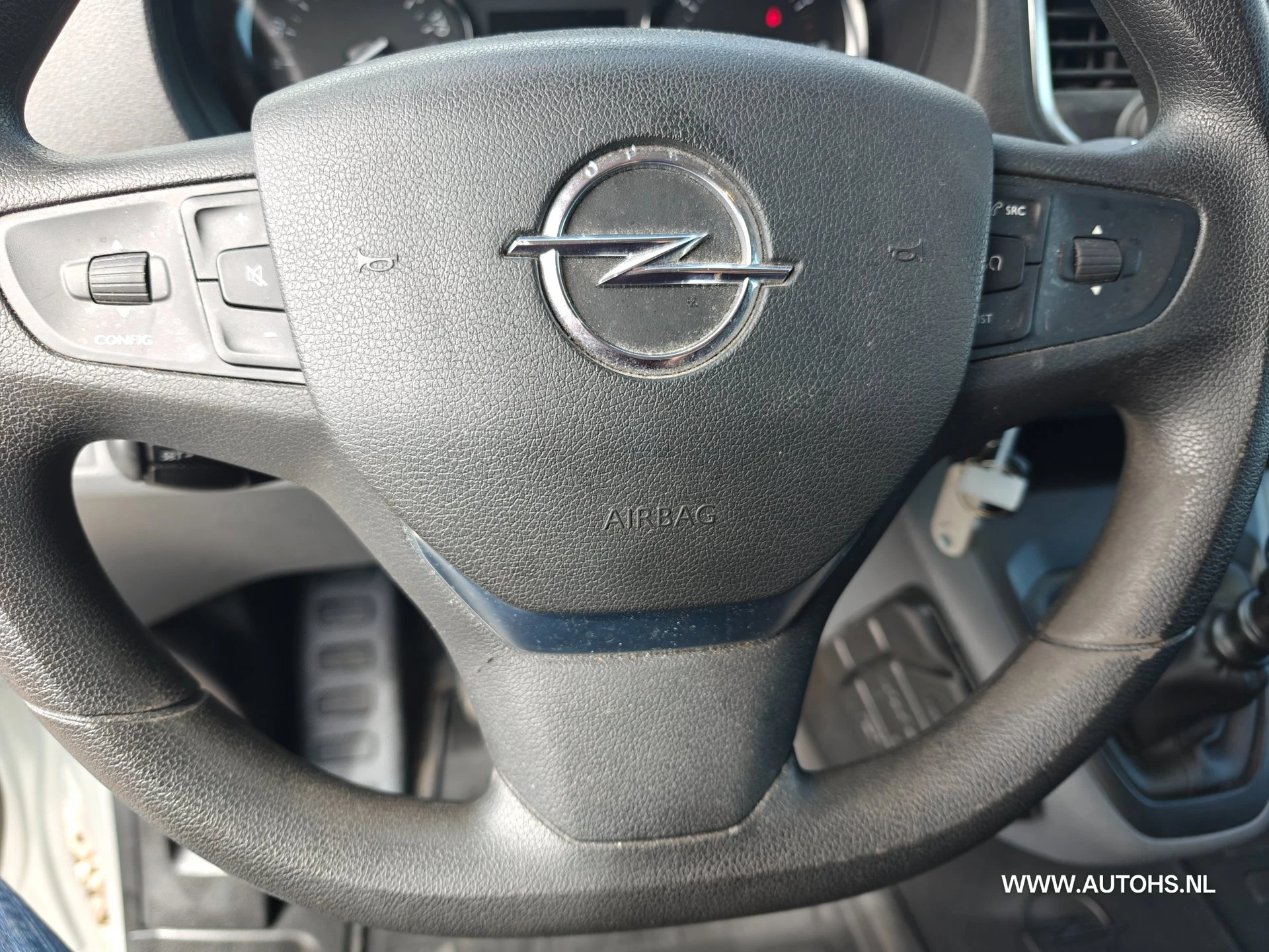 Opel Vivaro 2020 - 1.5 CDTI L2H1 , Werkplaats inrichting , Euro 6 , 1e Eig. Camera , navi , cruise , in pracht staat. afbeelding 19
