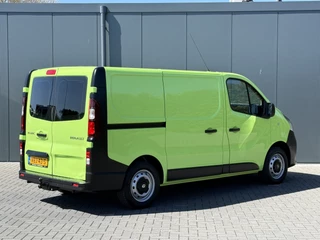 Renault Trafic 2019 - 1.6 dCi / L1H1 / 1e EIG. / TREKHAAK / INRICHTING / AIRCO / CRUISE / NAVI / 3-ZITS obrazek 3
