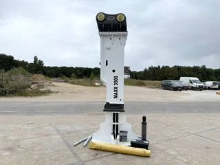 2026 - Maxx 3500 hammer / 40-60 Ton / Hydraulic Breaker / en venta