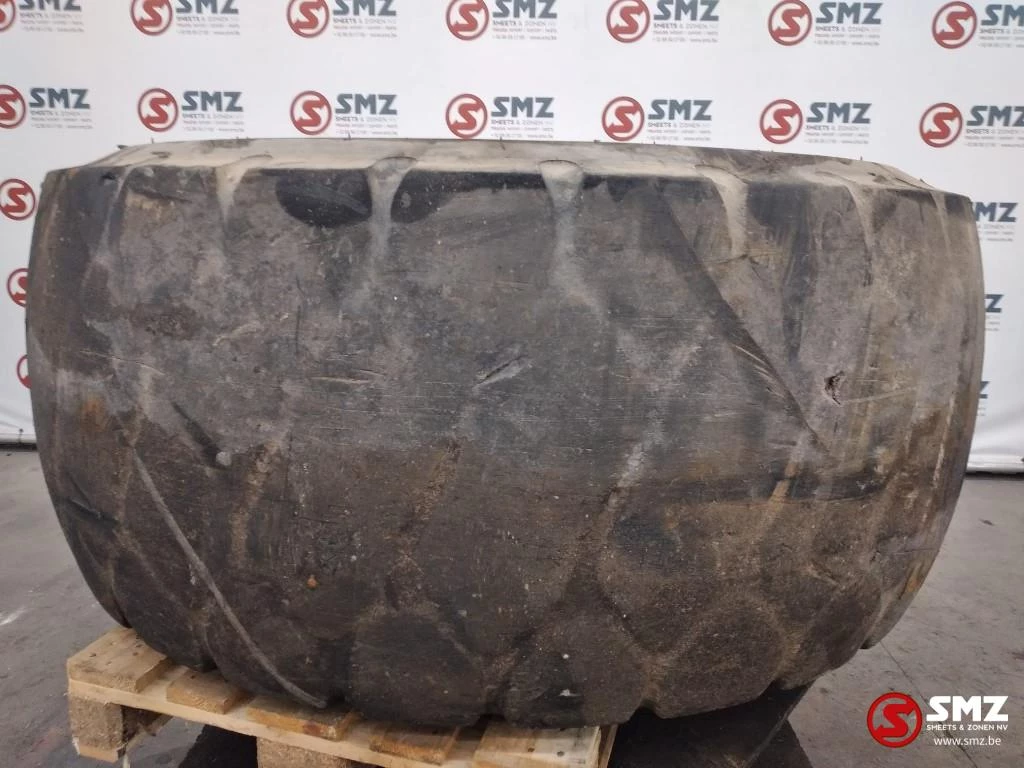 Bridgestone - Occ industrieband Bridgestone 29.5R25 afbeelding 1
