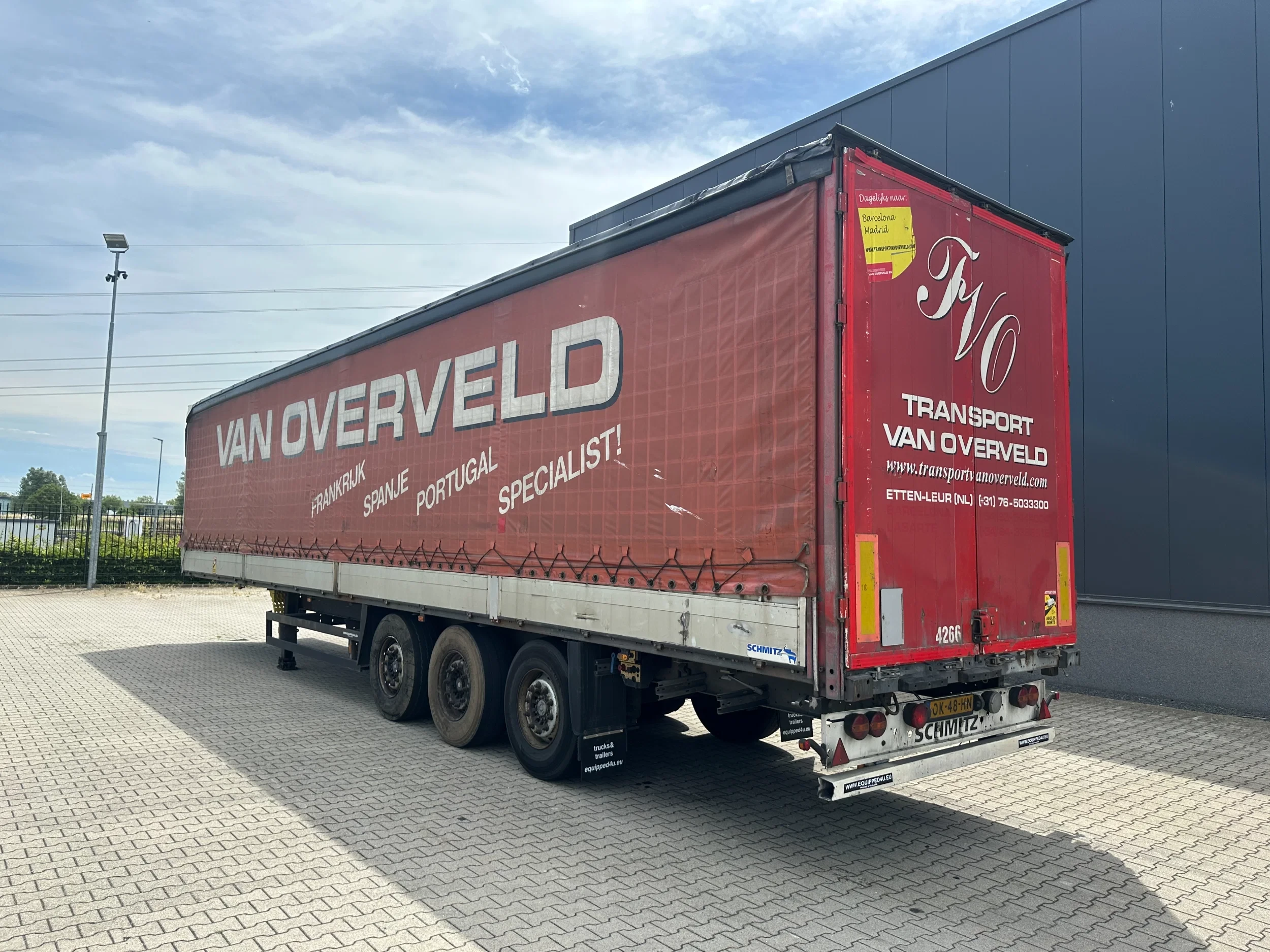 Schmitz Cargobull 2008 - Bordwände / SAF + Scheibebremsen / 2x Liftachse / galvanisiert / Innenhöhe: 2.80m / NL-Auflieger, 2x vorhanden afbeelding 3