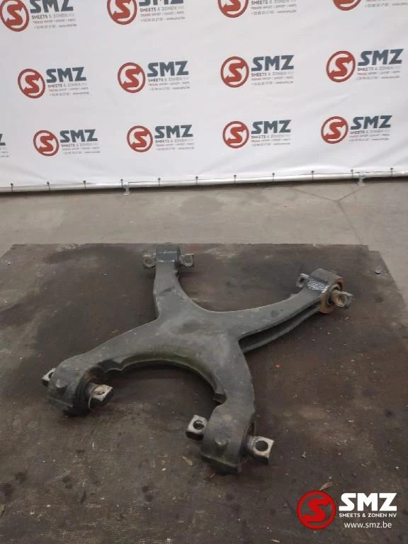 MAN 2013 - Occ stabilisator V-stang achteras MAN TGX 07006000 afbeelding 1