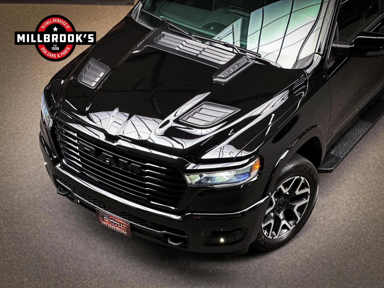 Dodge Ram 1500 2024 - Laramie Sport Bild 7