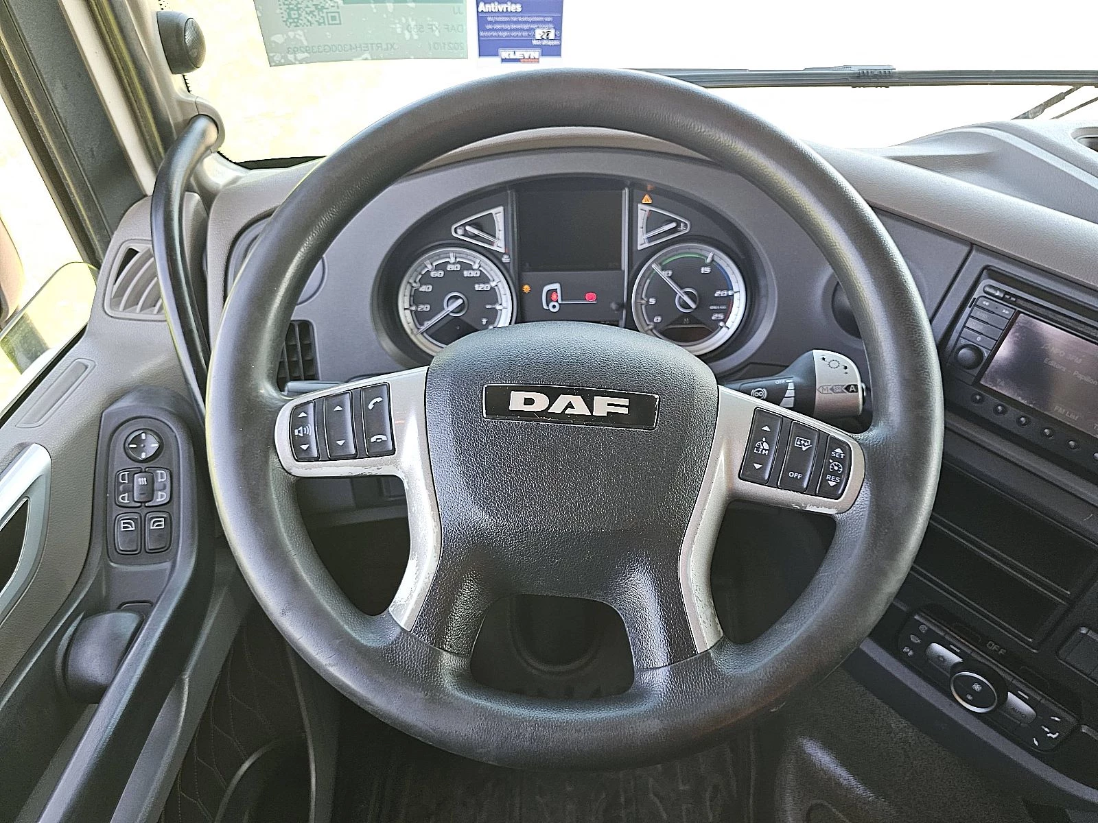 DAF 2021 - XF 530 obrázek 10