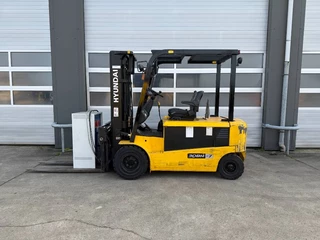 Hyundai N/A 2008 - 30BH-7 elektrische heftruck 3000kg 3ton forklift imagen 1