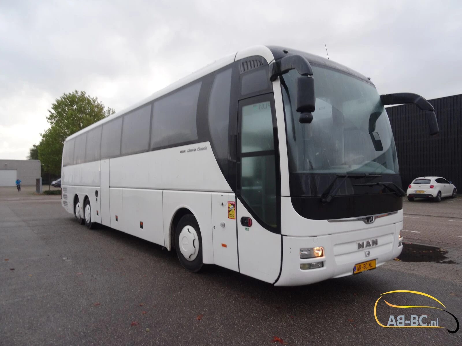 MAN R08 Lion's Coach 61 seats euro 6 2014 afbeelding 3