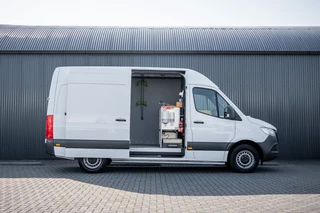 Mercedes-Benz Sprinter 2020 - 311 CDI RWD L2H2 | Volledig Ingericht | Mbux | Camera | Carplay | Climatronic obrazek 7