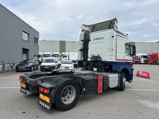 Volvo FM 330 2014 - Globetrotter / 742 dkm image 2