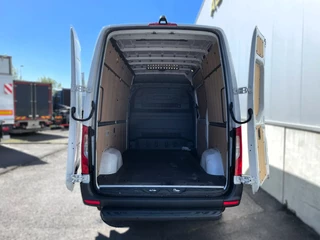Mercedes-Benz Sprinter 2024 - 317 *Parkeerpakket*Achteruitrijcamera*CruiseControl*Attention Assist obrazek 11