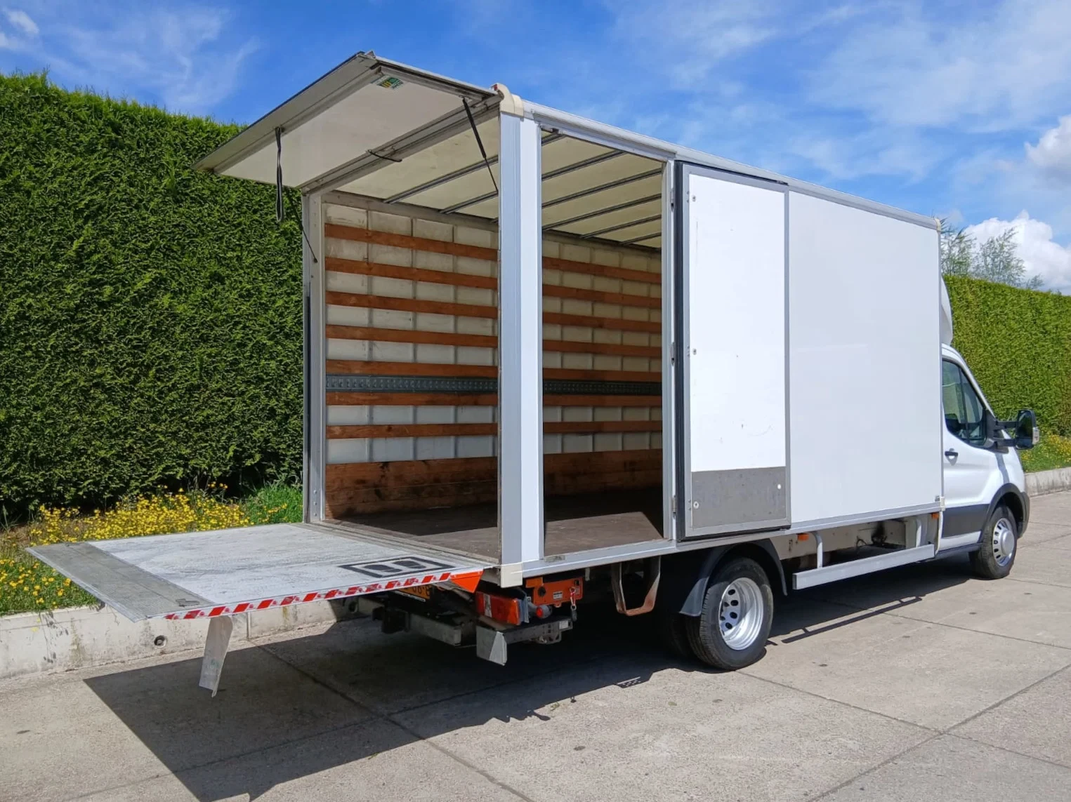 Ford Transit 2023 - bakwagen 4,3 m. obrázek 7