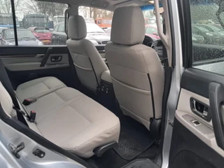Mitsubishi Pajero 2008 - GLS 3.5 - V6 , 4x4 , 7 Pers., Full Option image 12