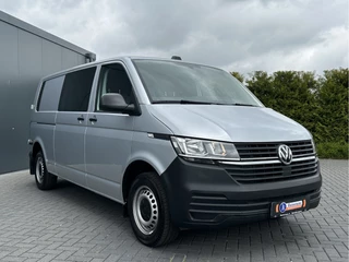 Volkswagen Transporter 2024 - 2.0 TDI 150 PK DSG AUTOMAAT HIGLINE / ** 19.778 KM ** / DUBBELE CABINE / ADAPTIVE CRUISE / TREKHAAK / 6 PERSOONS afbeelding 4