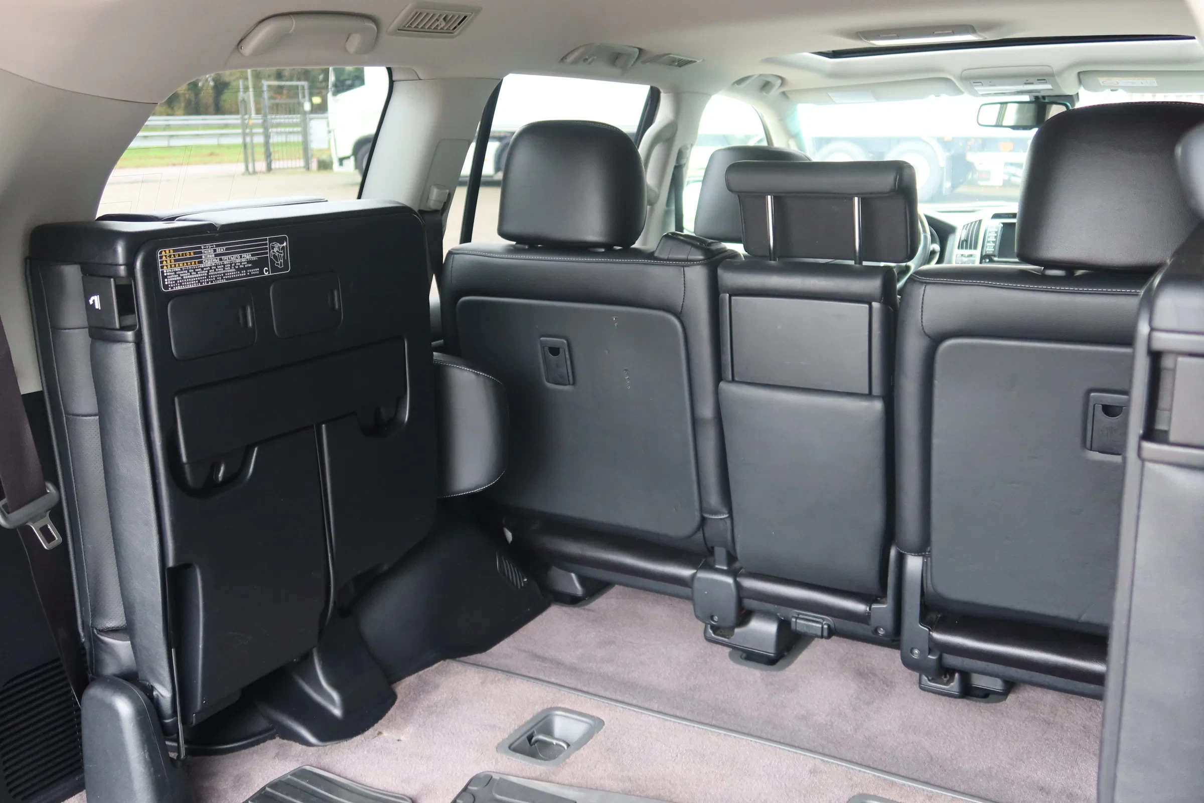 Toyota Land Cruiser 2016 - (200 SERIES) V8 200 5.5 Executive 7 persoons. Luchtvering. €42.500.- Marge immagine 10