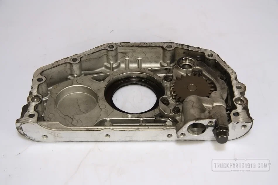 Mercedes-Benz - Engines & Parts Mercedes Oliepomp afbeelding 1