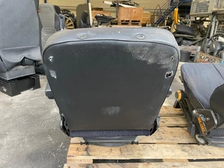 DAF N/A - 0082941 DRIVER SEAT ISRI imagem 4