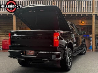 Chevrolet Silverado 2024 - Z71 Trailboss image 12