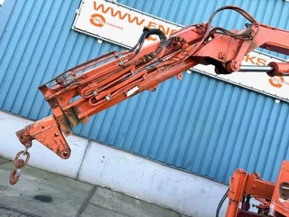 Mercedes-Benz 1922 1988 - AK 4x4 V6 WITH ONLY 128.500 KM!! AND HMF 1003K2 CRANE (MANUAL GEARBOX / FULL STEEL SUSPENSION / REDUCTION AXLE / P.T.O. / ETC.) obrazek 11