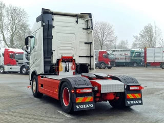 Volvo FH 2020 - 13.460 Globetrotter 4x2 - I Save - Custom interior - Sliding 5th wheel - VEB+ bild 5
