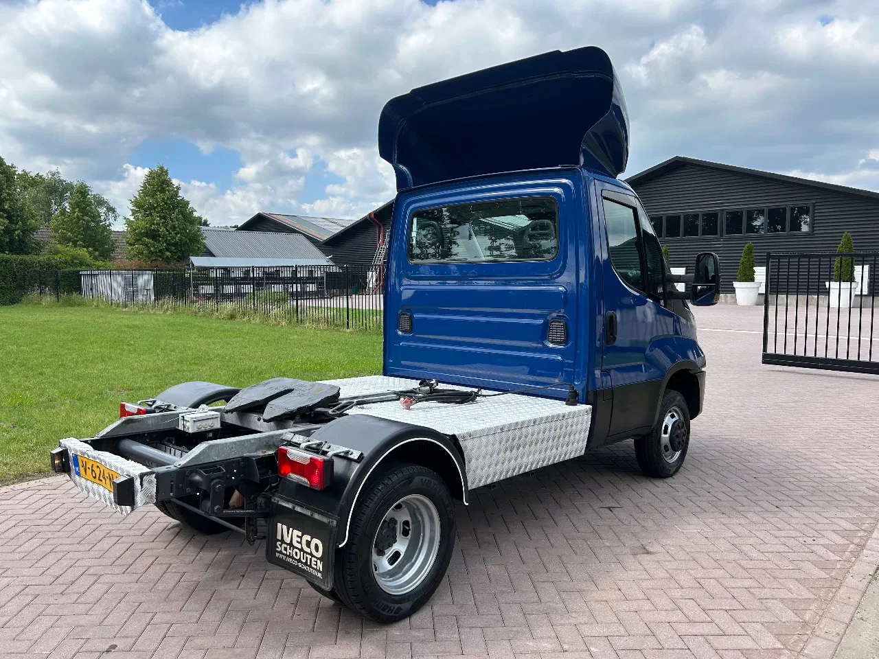 Iveco Daily 2018 - 40 C18 Be trekker 9.4 TON euro 6 Bild 5