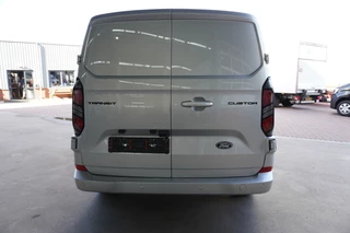 Ford Transit Custom 2024 - 320L 2.0 TDCI 170PK L2H1 Limited Automaat image 6