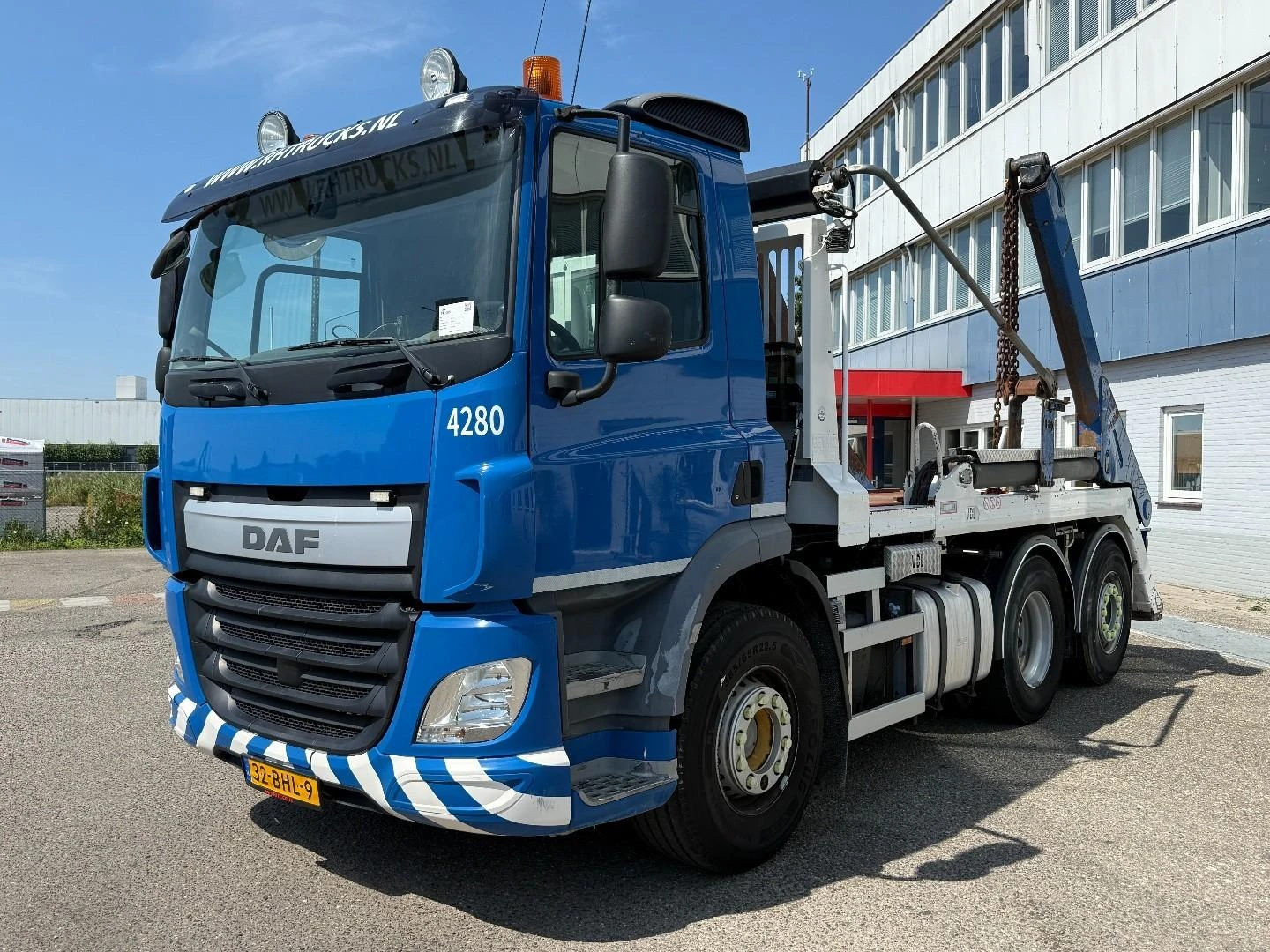 DAF 400 2016 - CF afbeelding 1