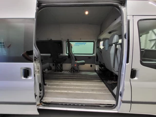 Ford Transit 2011 - 2.2TDCI Rolstoelauto Apk tot 12-7-2026! изображение 9