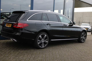 Mercedes-Benz C-Class 2020 - Estate 300e Advantage Pack Avantgarde NAVI 18'''CARPLAY image 4